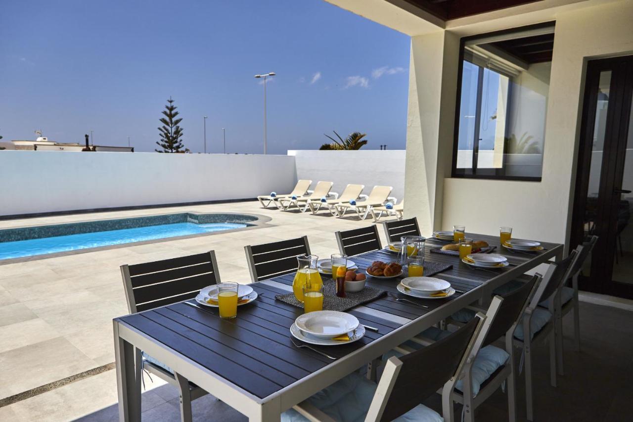 205 - Casa Santuario By Villas Now Ltd 普拉亚布兰卡 外观 照片