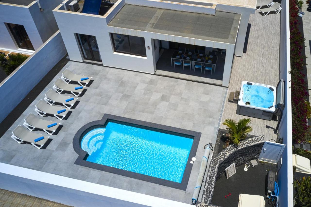 205 - Casa Santuario By Villas Now Ltd 普拉亚布兰卡 外观 照片
