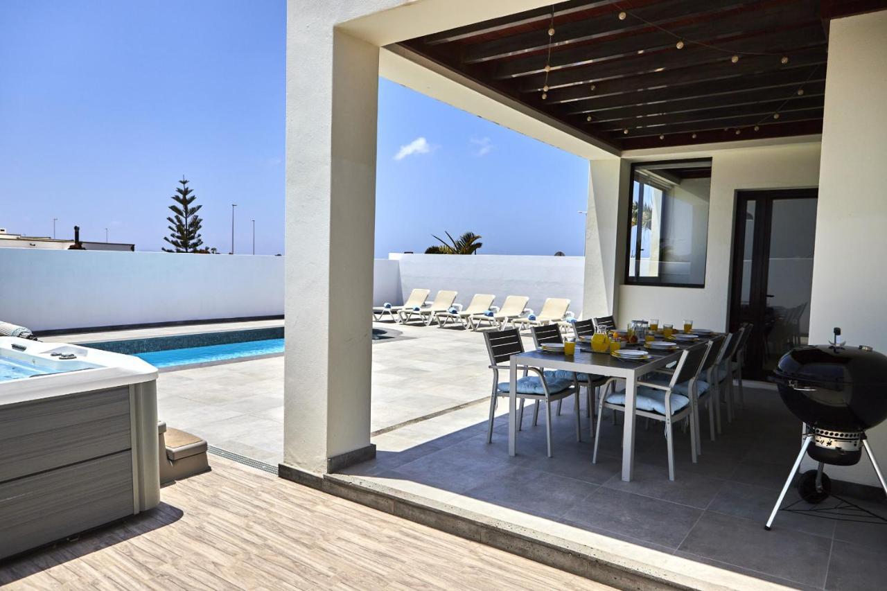 205 - Casa Santuario By Villas Now Ltd 普拉亚布兰卡 外观 照片